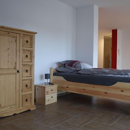 Hunsruecker-Fewo - Die Erlebnishuette - 2 Ferienwohnungen Im Hunsrueck In Unzenberg Gobenhausen Phòng bức ảnh
