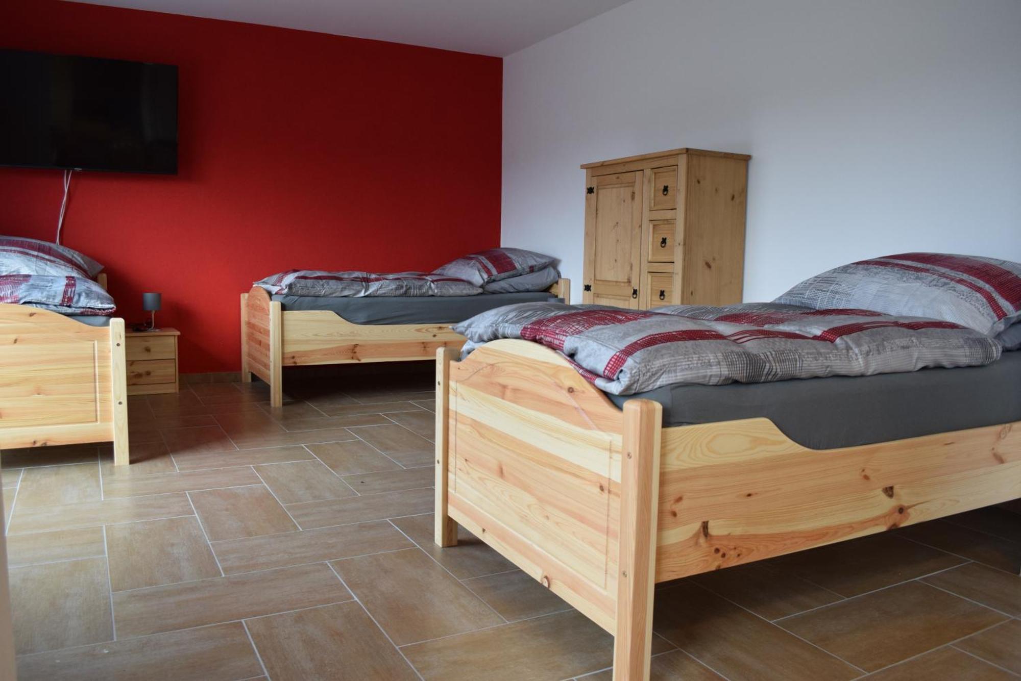 Hunsruecker-Fewo - Die Erlebnishuette - 2 Ferienwohnungen Im Hunsrueck In Unzenberg Gobenhausen Phòng bức ảnh